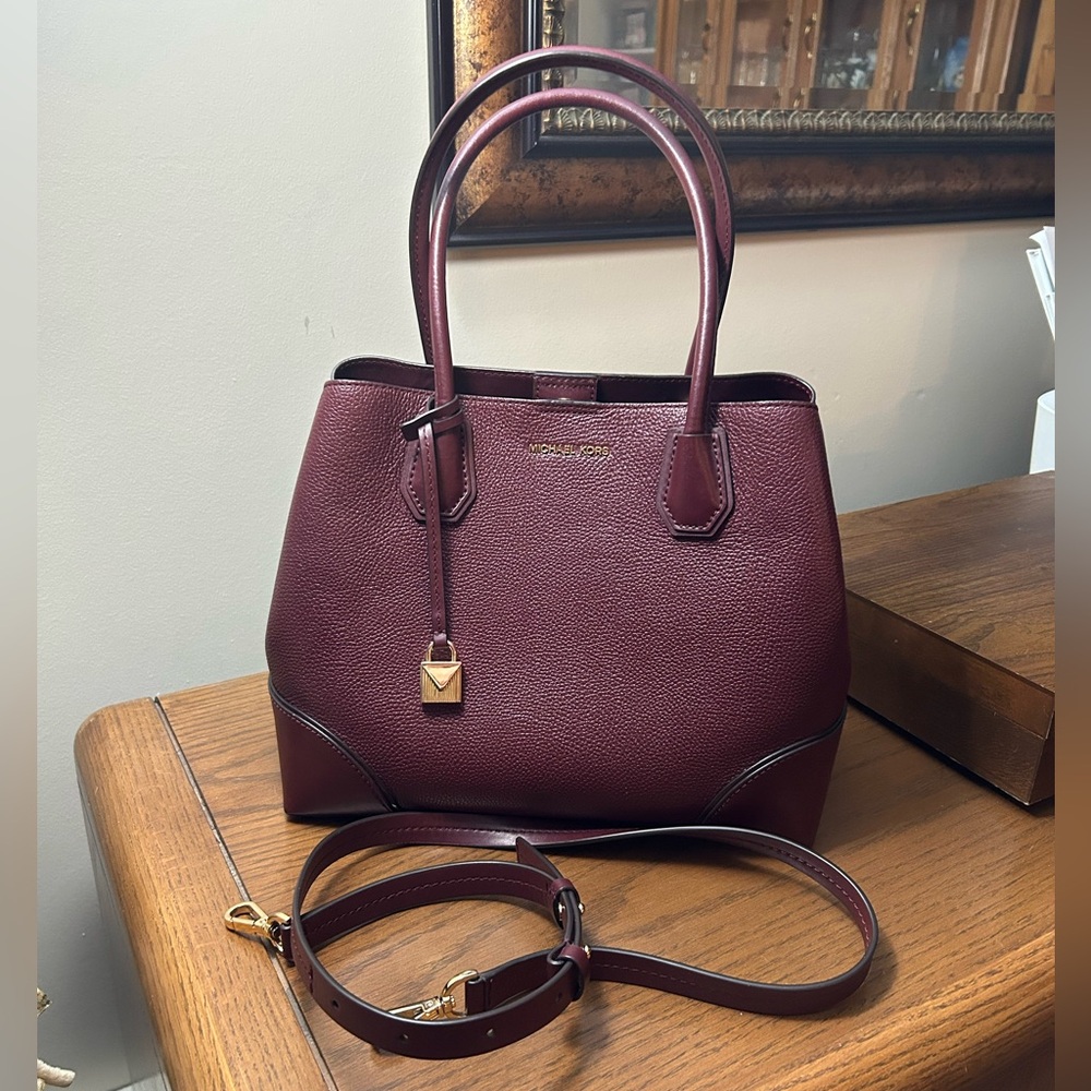 MICHAEL KORS MERCER TOTE